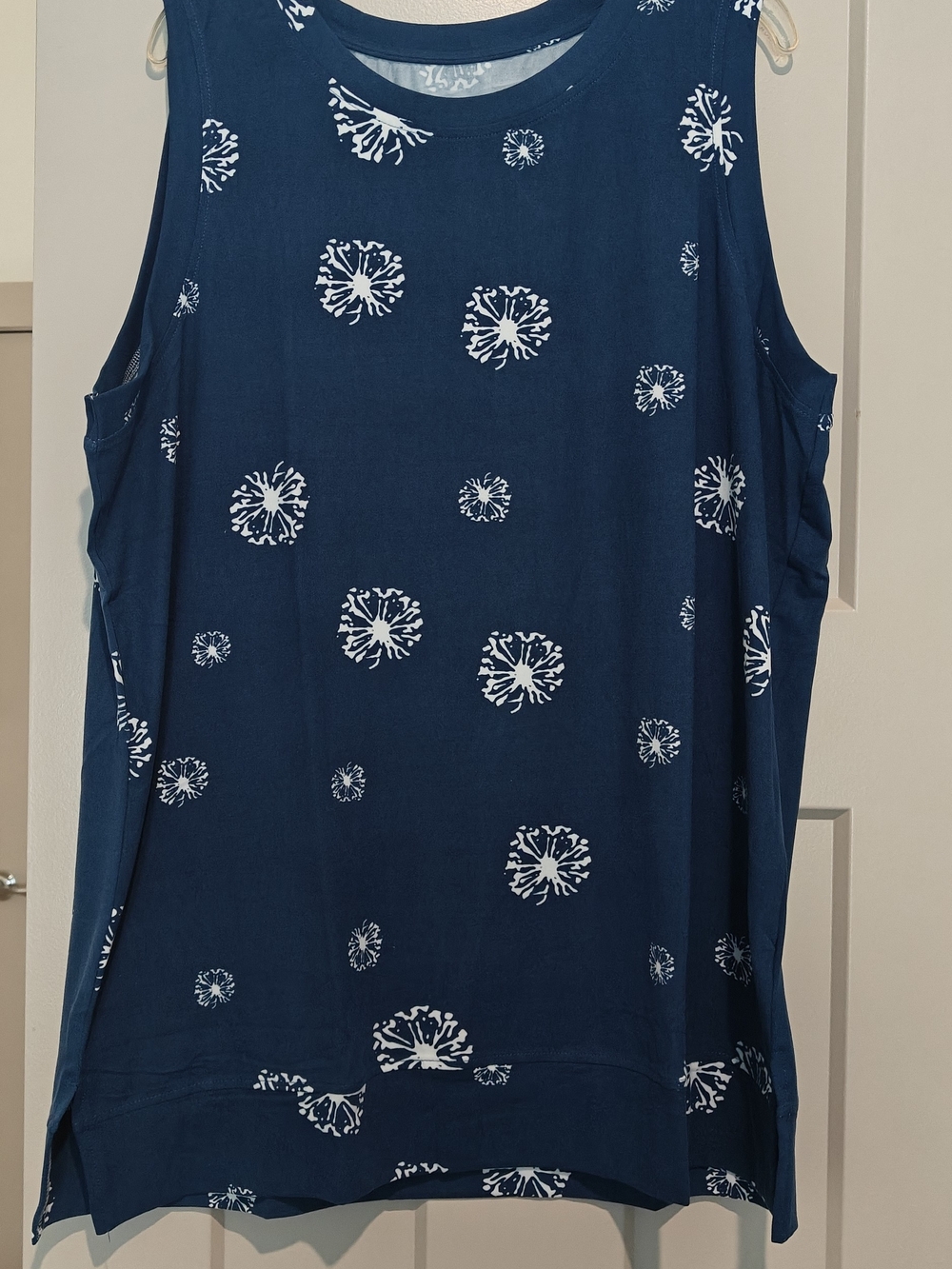 Women's Navy Floral Medallion Tank Top - Unbranded